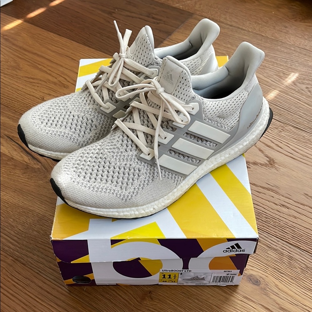 UC Adidas UltraBOOST LTD Crème 3.0 Men’s size 11.5